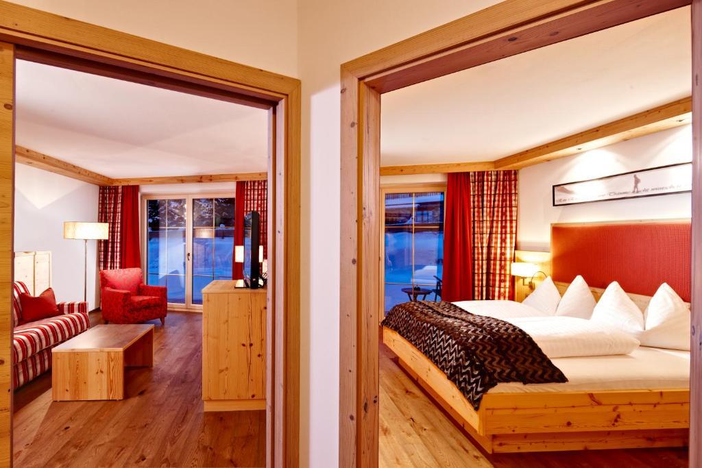 Biohotel Castello Koenigsleiten Konigsleiten Room photo