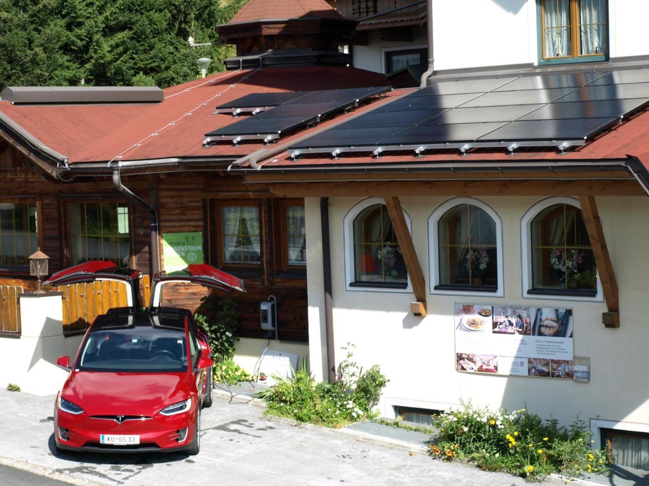 Biohotel Castello Koenigsleiten Konigsleiten Exterior photo